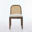 Ensemble de 2 chaises de salle à manger à dossier arqué en rotin.-1767968557-1767968555