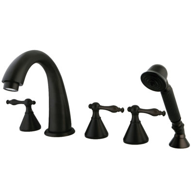 Robinet de baignoire romaine à trois poignées à fixation sur le comptoir à 5 trous avec douche à main Kingston Brass Naples