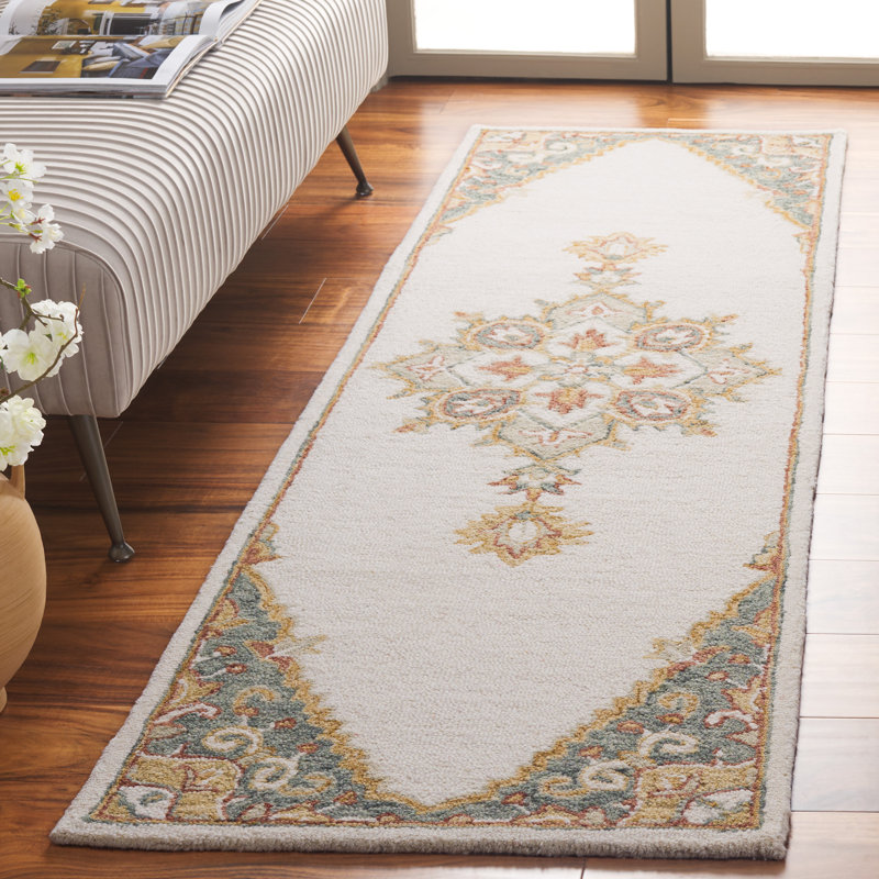 Darrielle Hand Tufted Wool/Cotton Oriental Rug in Gray/Ivory, Runner 2'3" x 8'