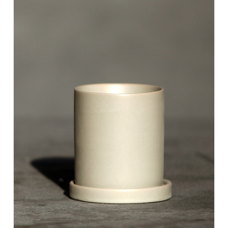 Pot cylindrique avec soucoupes séparées By , Matte Grey Green