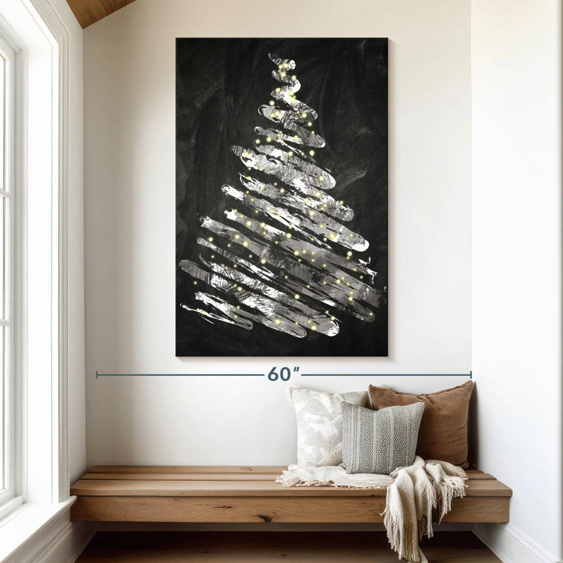 Arbre noir Lelend I, H 51 po x l 34 po