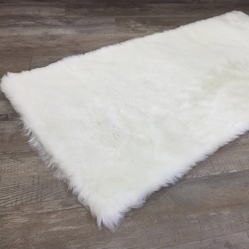 Aditya Solid Colour Area Rug, Rectangle 70x x 140cm