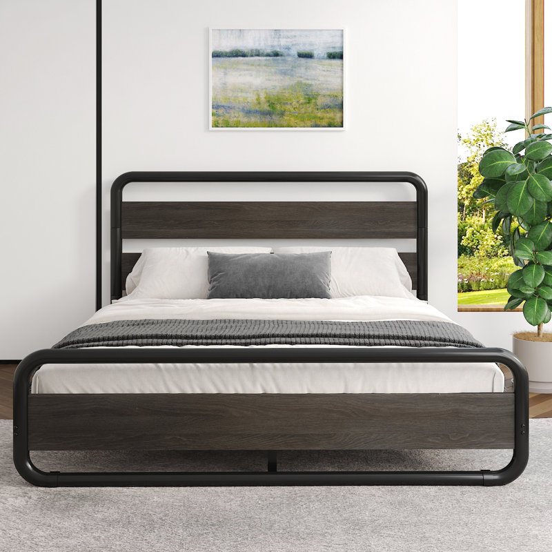 Darlicia 40.7" Bed Frame, King, Black/Natural