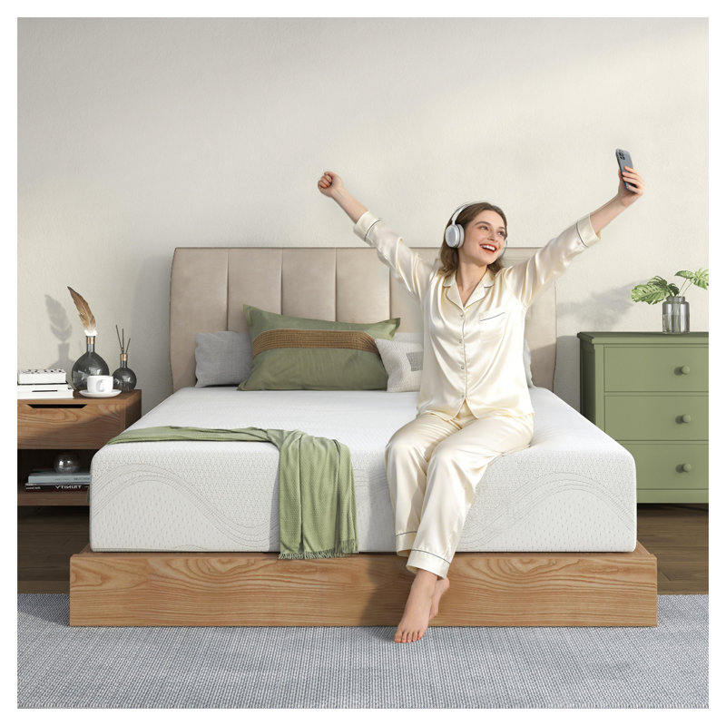 10-Inch Full Size Memory Foam Mattress in White with Cooling Comfort Design