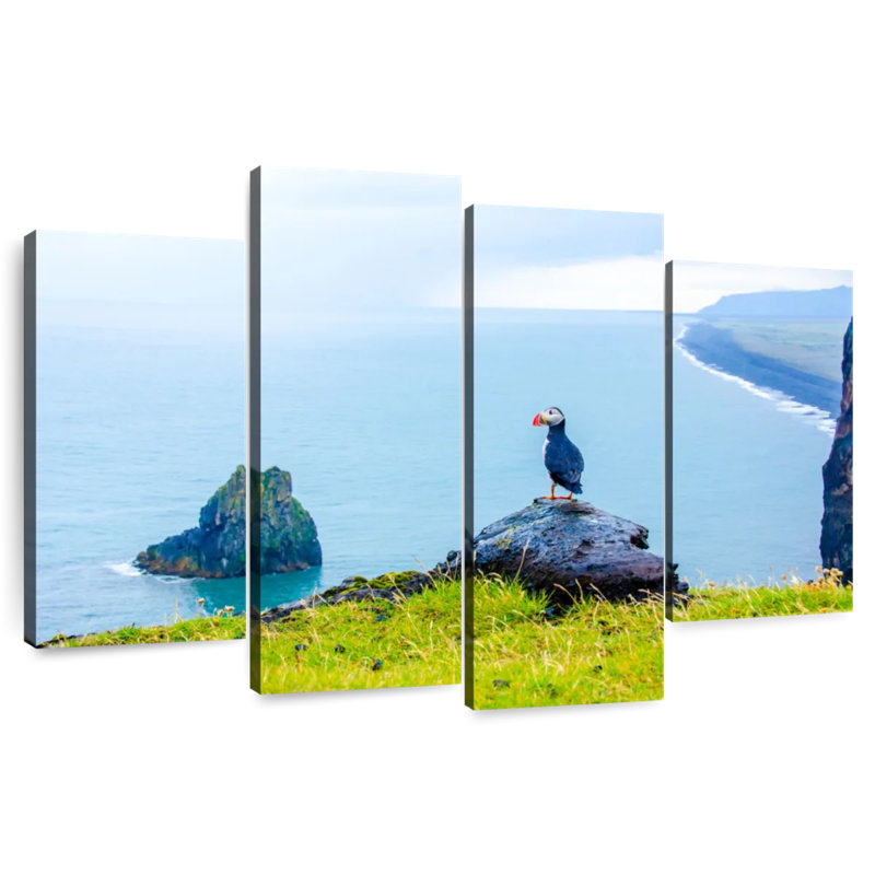 Puffin Standing On Cliff, H 22 po x l 36 po