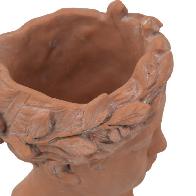 Lough Statue Planter