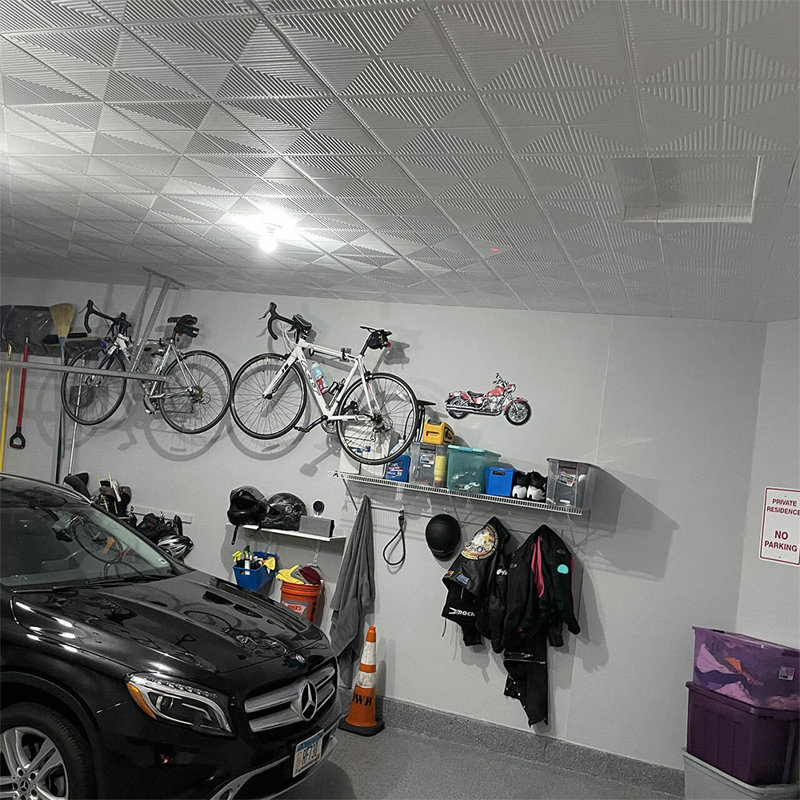 Carreau de plafond en polystyrène collé 1,6 pi x 1,6 pi Pyramid Illusion, Blanc uni (non peint)