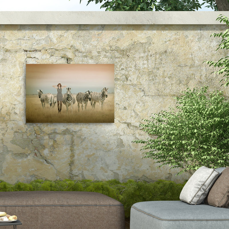 "Christine Von", reproduction sur toile par Christine Von, H 22 po x l 32 po