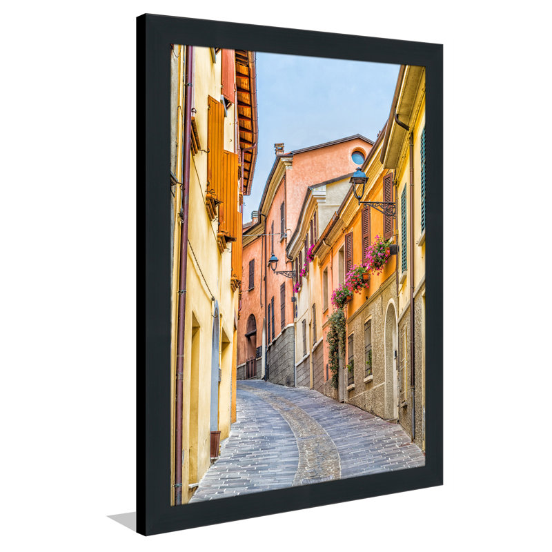 « european alley 2 », reproduction de photo encadrée, H 39,5 po x l 27,5 po x P 0,75 po