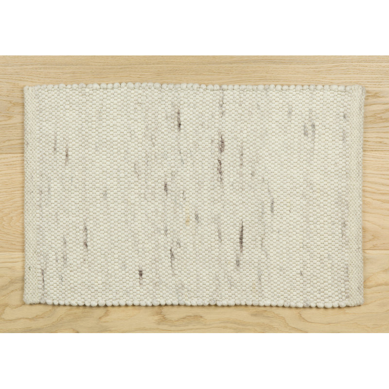 Jazmine Wool Area Rug, Rectangular 70 x 140 cm