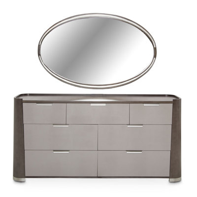 Roxbury Park 7 - Drawer Dresser