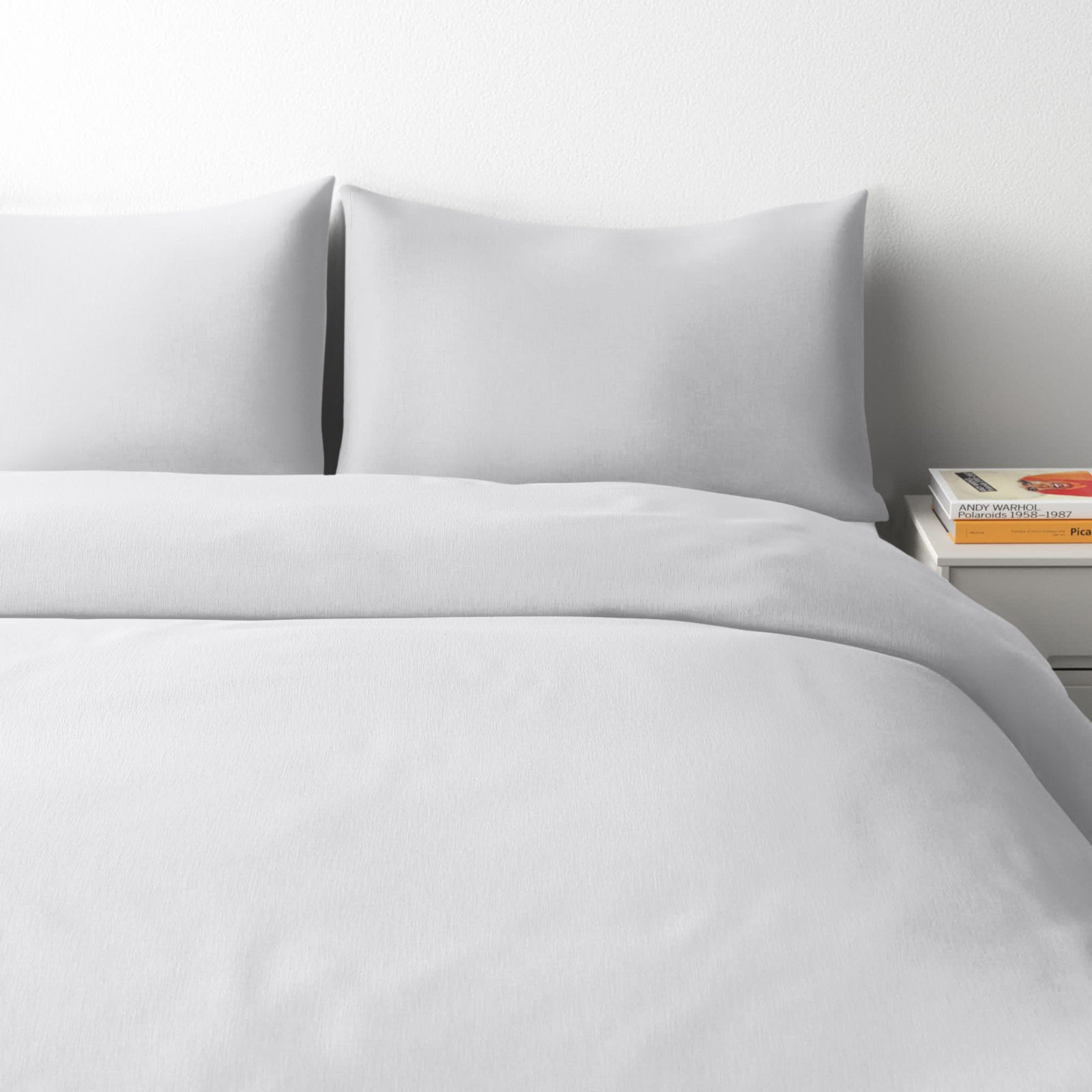 Pia Linen Duvet Cover Set, Queen Duvet Cover + 2 Standard Shams, White