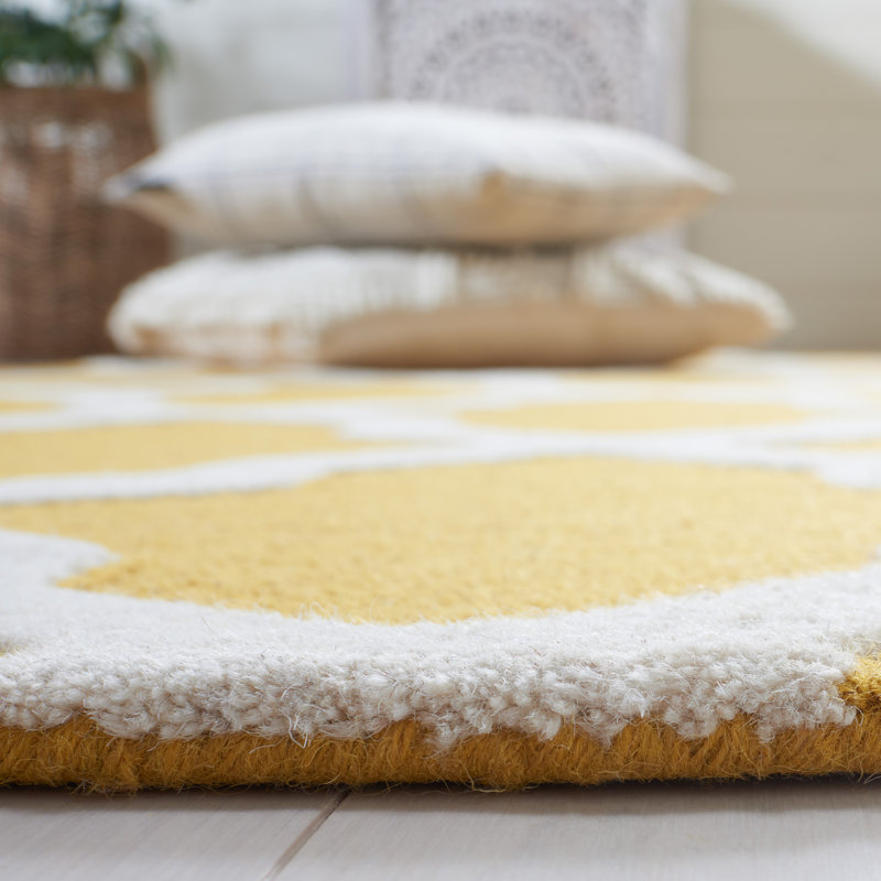 Cannen Hand Tufted Wool Geometric Rug, Round 6', Gold/Ivory