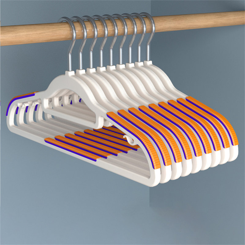 Cintre standard en plastique antidérapant Nyashia