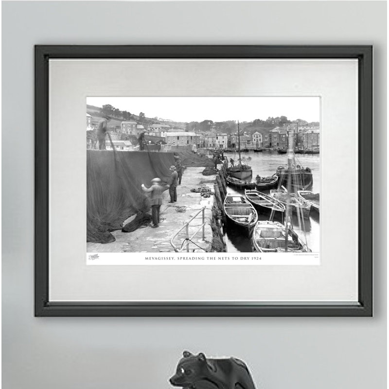 Mevagissey, Spreading The Nets To Dry 1924 - Single Picture Frame Print, 28cm H x 36cm W x 2.3cm D