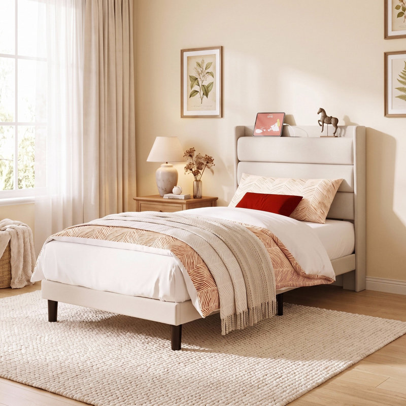 Lit simple tapissier avec prises de courant Klementyna , Beige