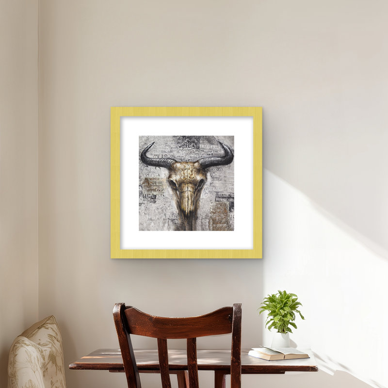 Crâne de taureau avec typographie | «Rustic Animals», reproduction encadrée