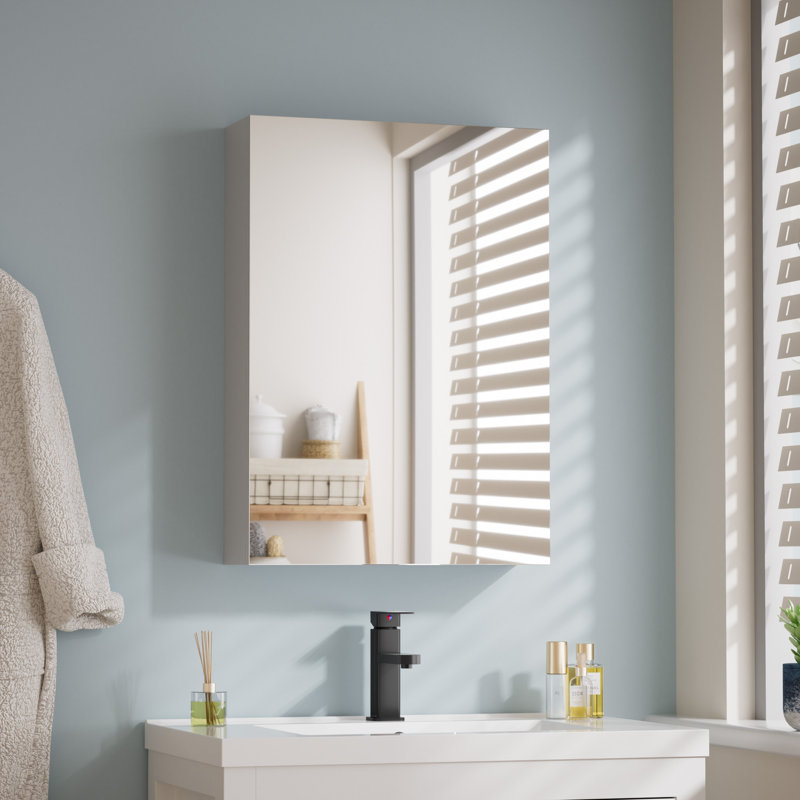 Pharmacie murale 20 "avec triple miroir, espace de rangement réglable, Blanc