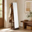 Miroir autoportant pivotant sur 360 degrés en bois d'hévéa noyer avec portemanteau pour chambre à coucher