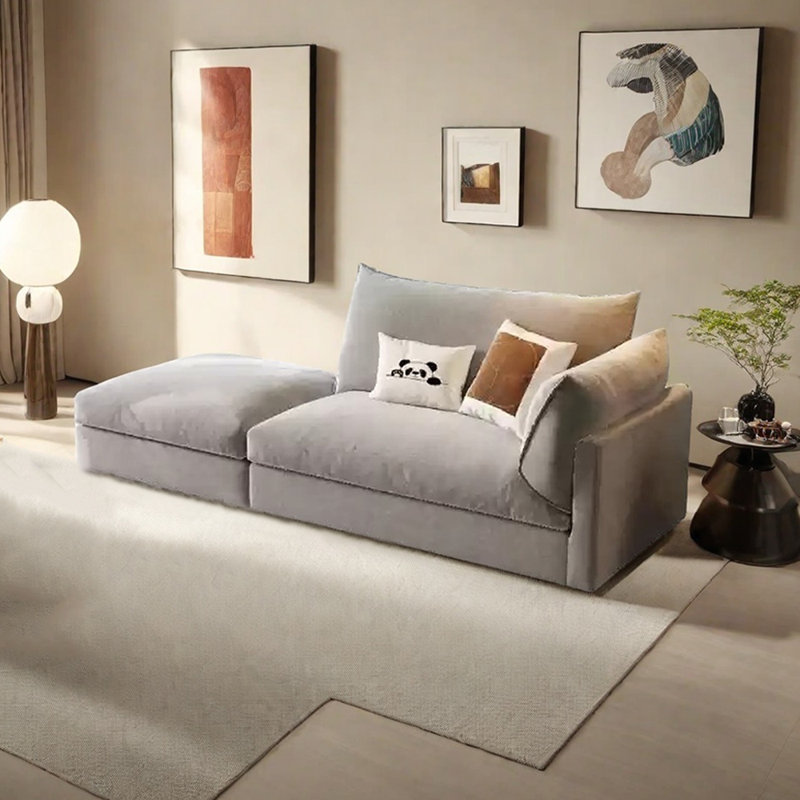 Ladeane, Grey, Orienté à droite