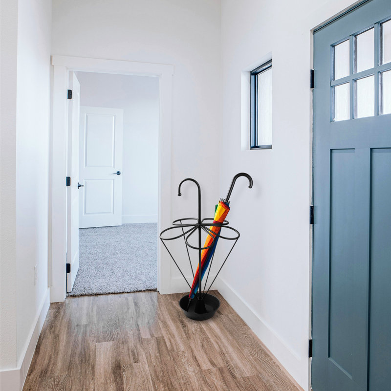 Porte-parapluie robuste en métal noir de 15,8 po x 15,8 po x 29,9 po | Fabrication 100% durable en métal | Parfait pour le vestibule ou le bureau, élégant et fonctionnel, il garde vos parapluies organisés et accessibles
