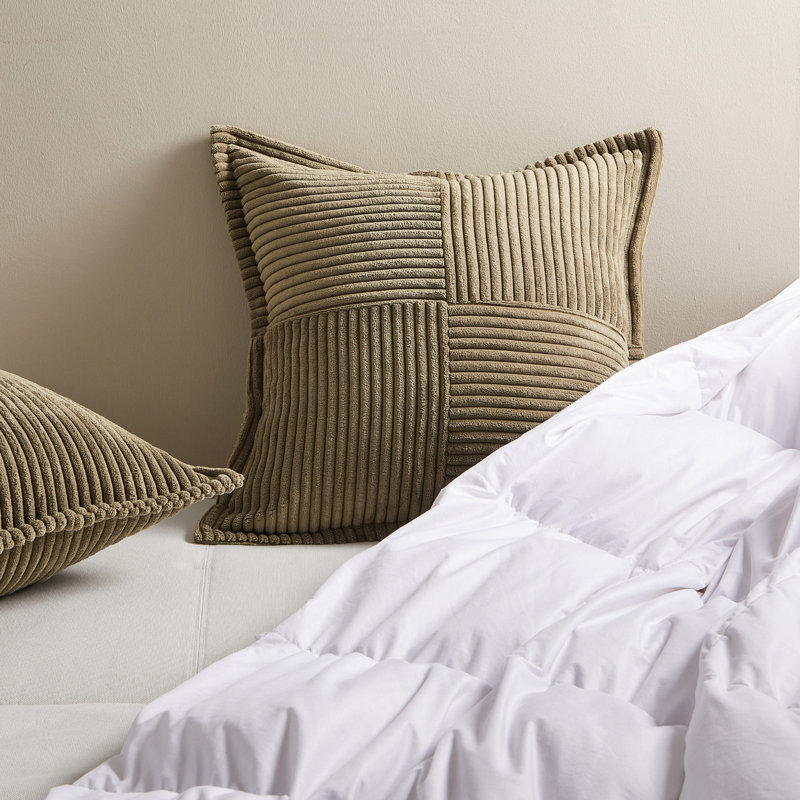 Housse de coussin carré en velours côtelé, H 18 po x l 18 po, Vert olive
