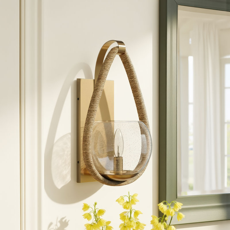 Jossa 1 - Light Wall Sconce In Warm Brass And Rope