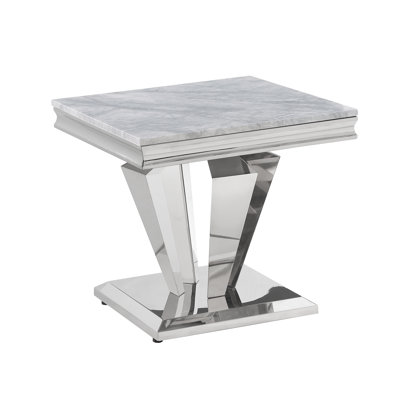 Zerriah 23.5" End Table