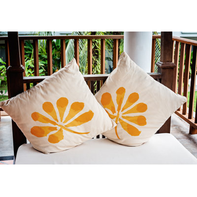 Indoor/Outdoor Throw Pillow