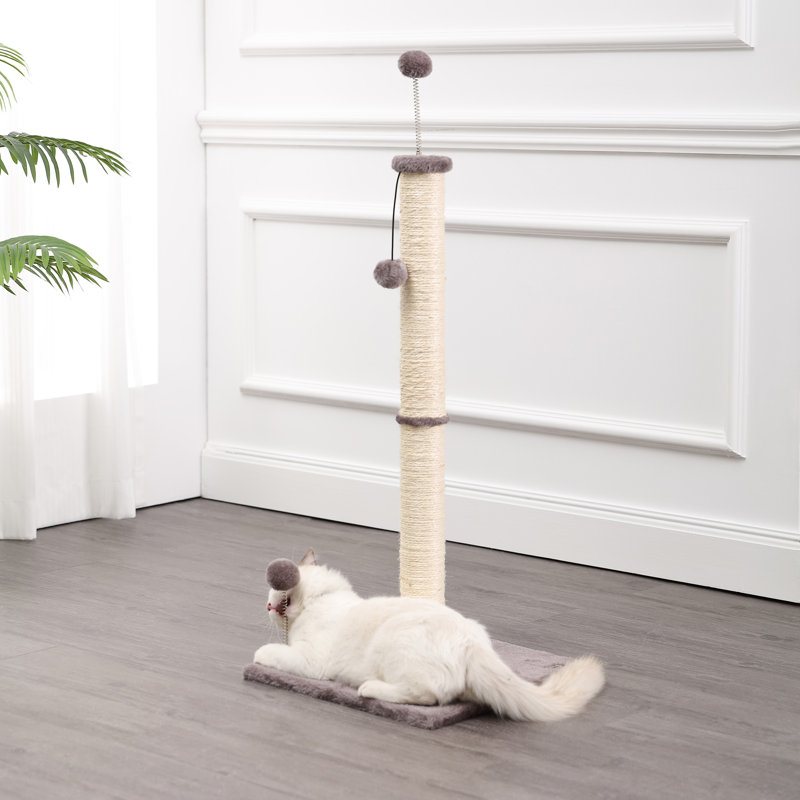 Eloane Scratching Post