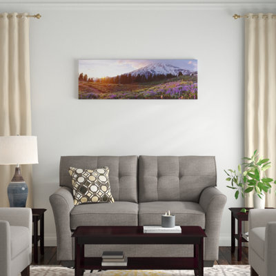 «Spring Landscape, Mount Rainier Wilderness, Pierce County, Washington, USA», reproduction de photo sur toile tendue