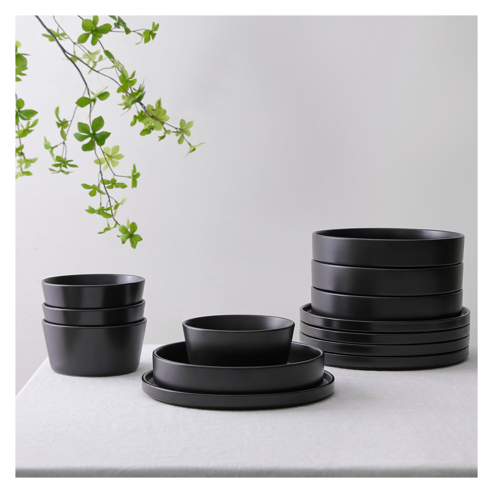 Celina Dinnerware Set Stoneware, Black, 12 Pieces