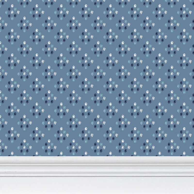 British Brooch Small Repeat Luxury Wallpaper, Blue, Cellulose/Polyester