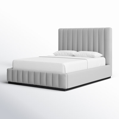 Codyn Tufted Bed