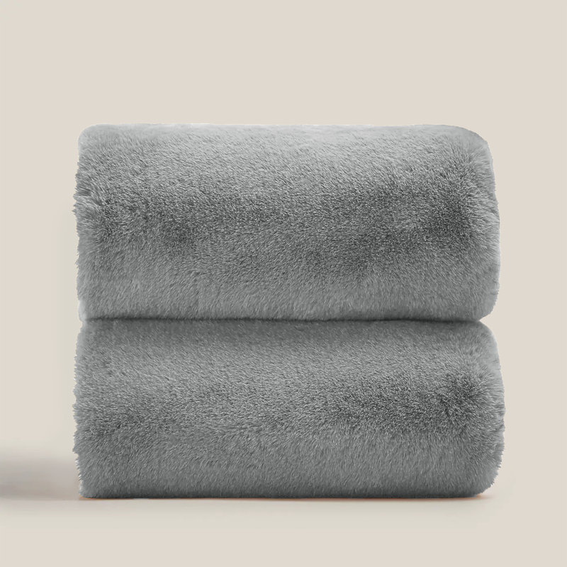 Francella Plush Cozy Mink faux Fleece Blanket/Throw, 200cm W x 240cm L, Silver