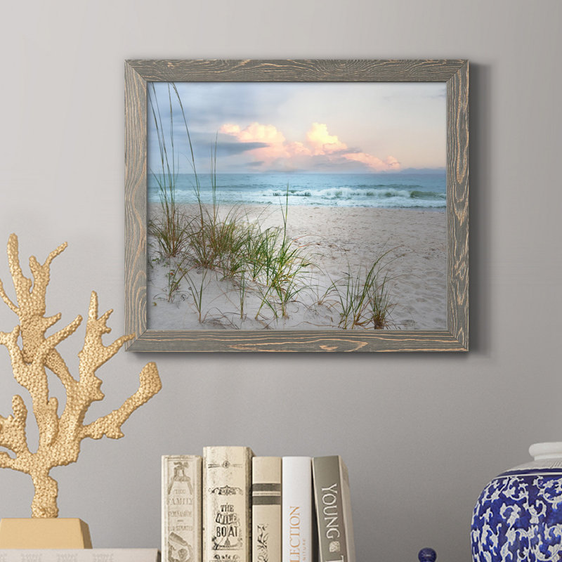 Beach Driftwood - reproduction de photo sur toile, H 24 po x l 18 po x P 1,5 po, Gris