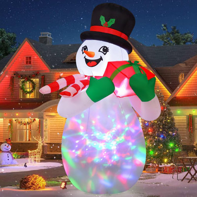 Bonhomme de neige gonflable de Noël 6 pi avec sac-cadeau et DEL colorées