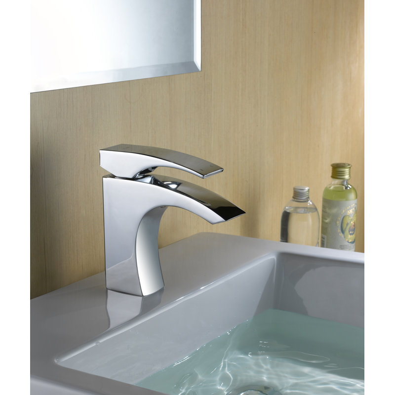 Single-Hole Single-handle Bathroom Faucet with Drain Assembly, Chrome