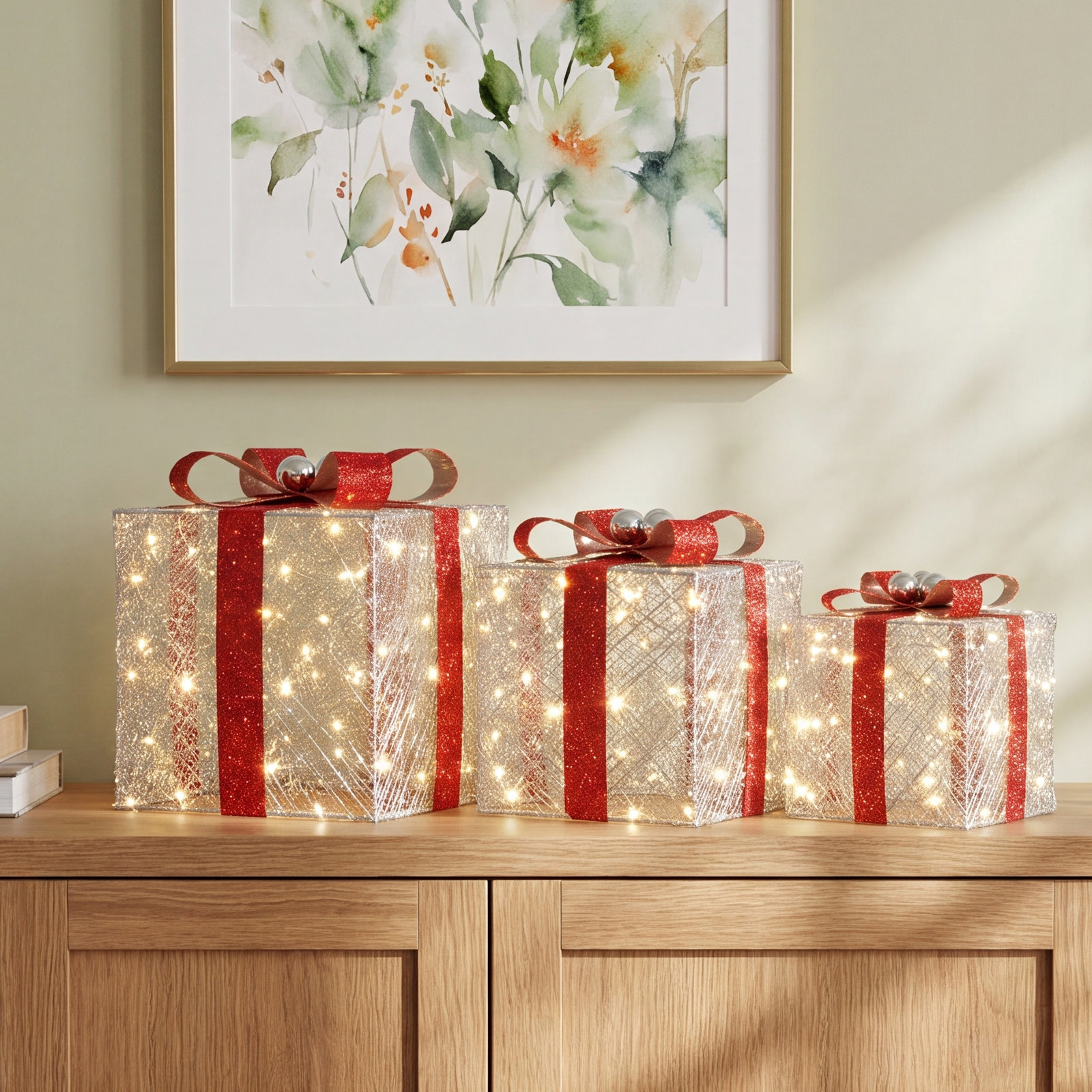 Pre-Lit Crystal Silver Gift Box Set