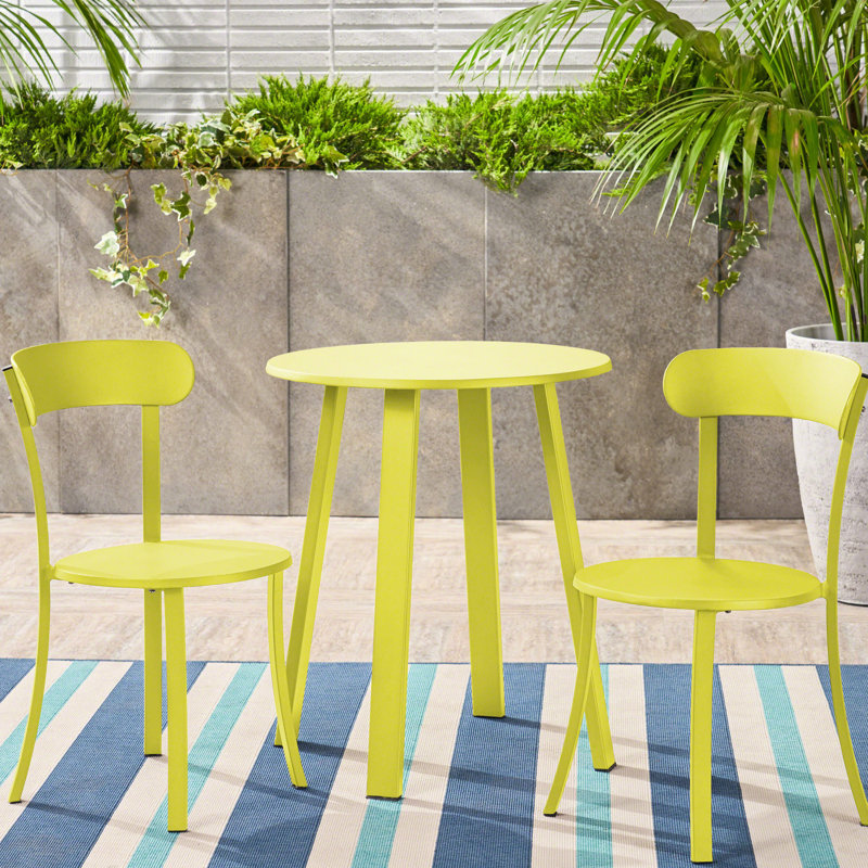 Élégant bistro d'extérieur en lime mat, fer thermolaqué, 2 chaises et table incluses en mat, fabriqué en fer et attrayant