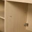 Meuble-lavabo autoportant 48 po avec lavabo en résine blanche et 3 portes d'armoire à fermeture en douceur