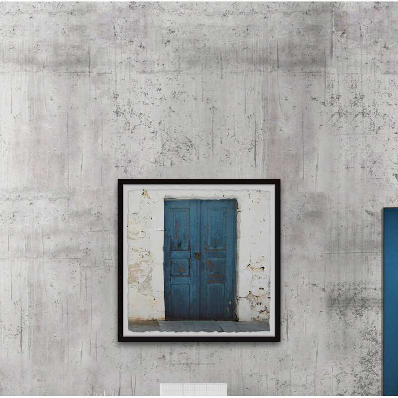 «Blue Wooden Door», reproduction encadrée, H 32 po x l 32 po x P 1,5 po