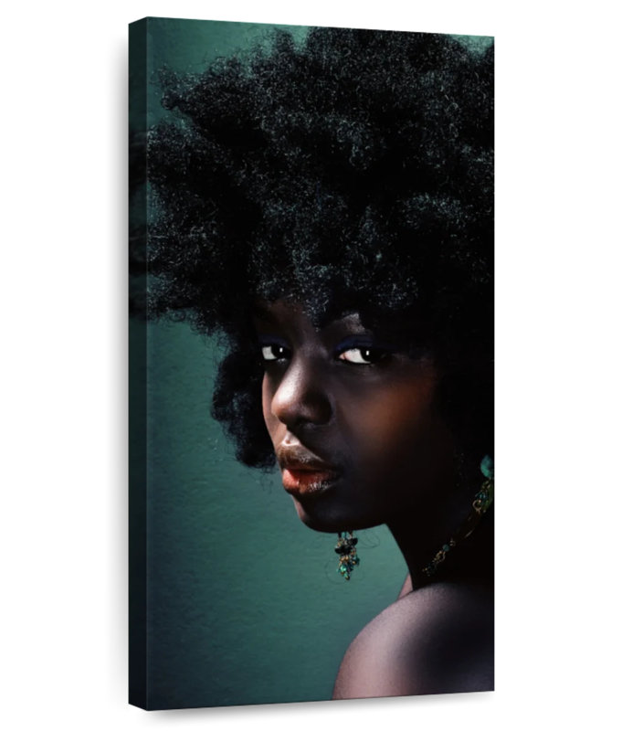 Portrait de femme mystérieuse, H 42 po x l 21 po