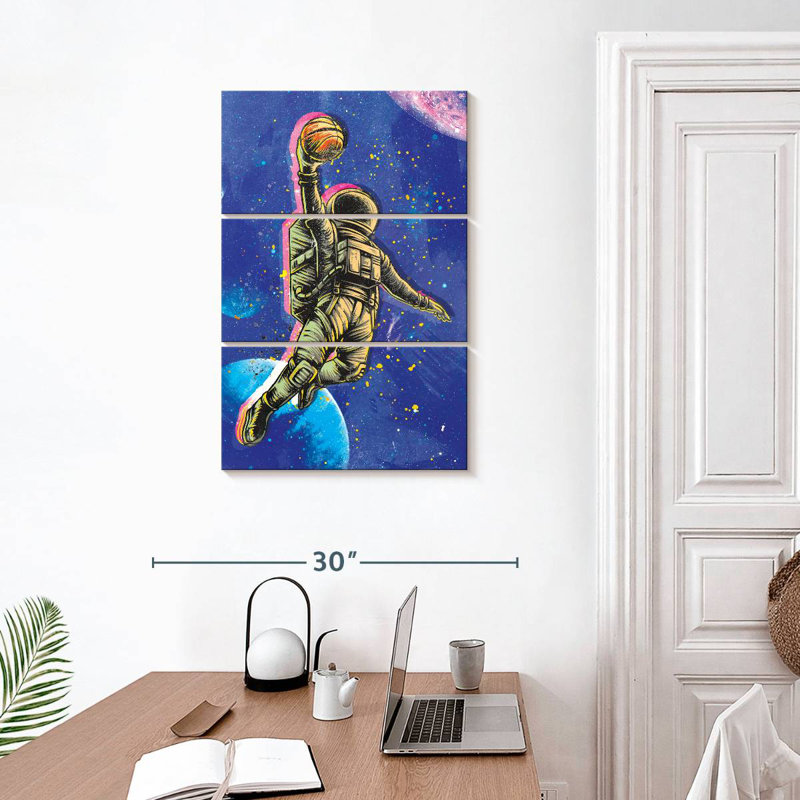 Oberle Space Dunk, 32" H x 20" W