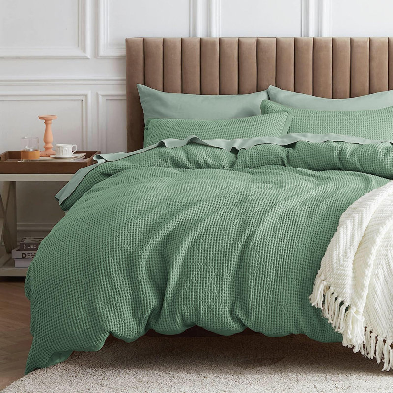 Bedsure Waffle Comforter Set, King Comforter + 2 King Shams, Sage Green