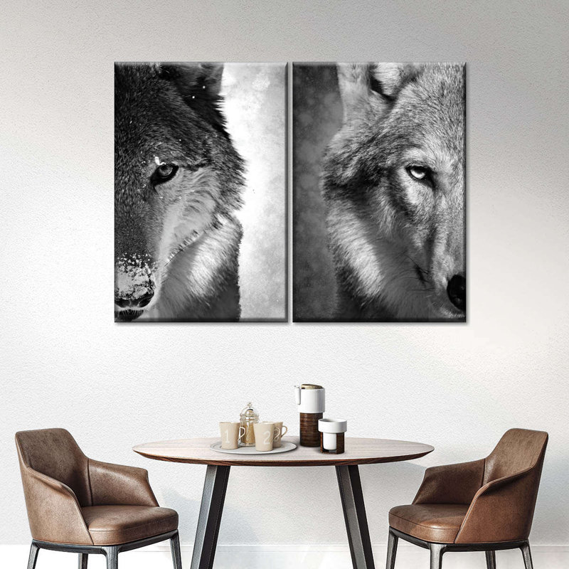 «Wolf faces» en noir et blanc, reproduction sur toile, H 12 po x l 17 po x P 1 po