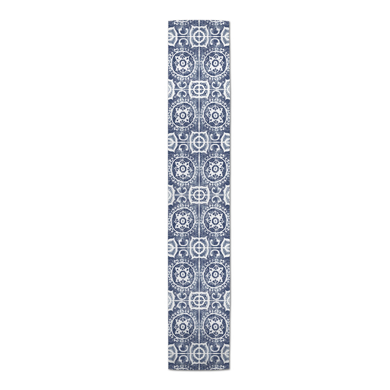 Chemin de table géométrique McKenna, L 90 po x l 16 po, Bleu marine