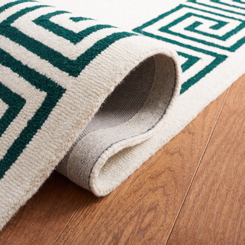 Diljana Hand Tufted Wool/Cotton Greek Key Border Rug in Ivory/Green, Rectangle 3' x 5'
