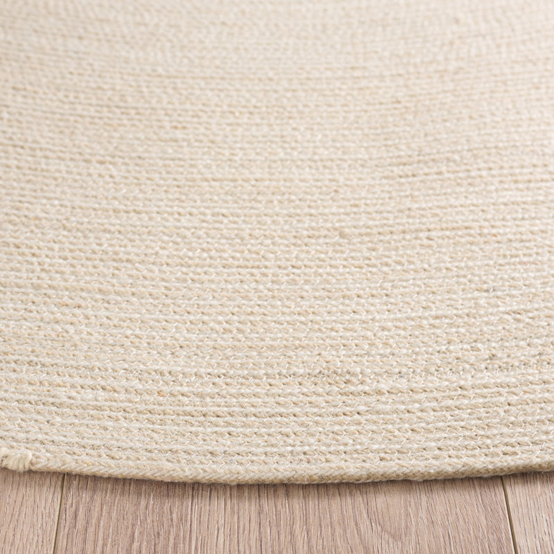 Braided Hand Woven No Pattern Indoor Rug, 5'-0" x 5'-0" Round