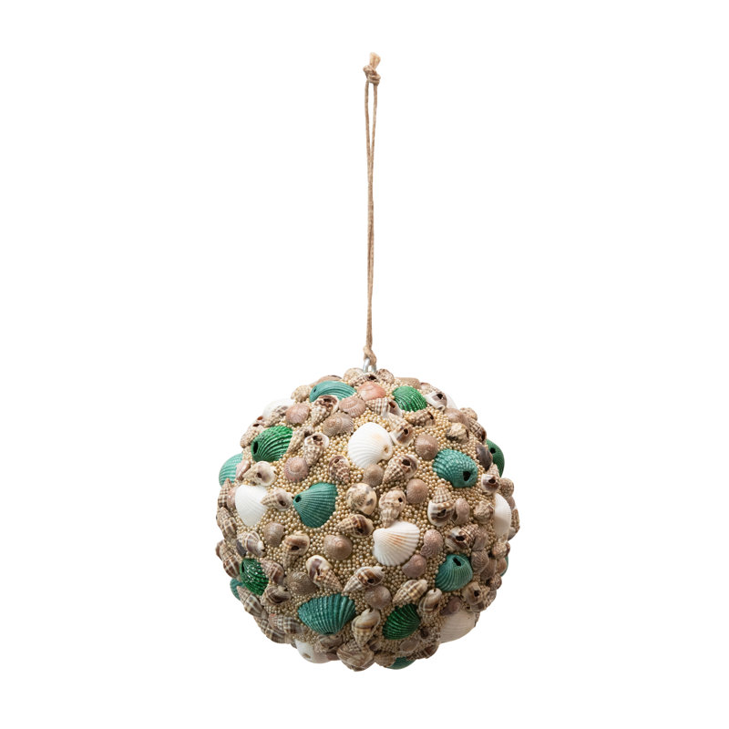 Ornement boule perle et coquillage
